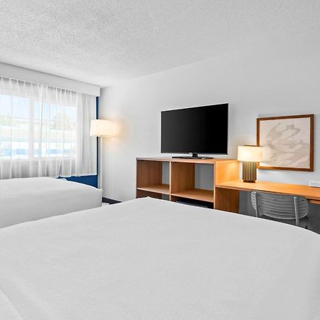 Spark By Hilton Modesto Exterior photo