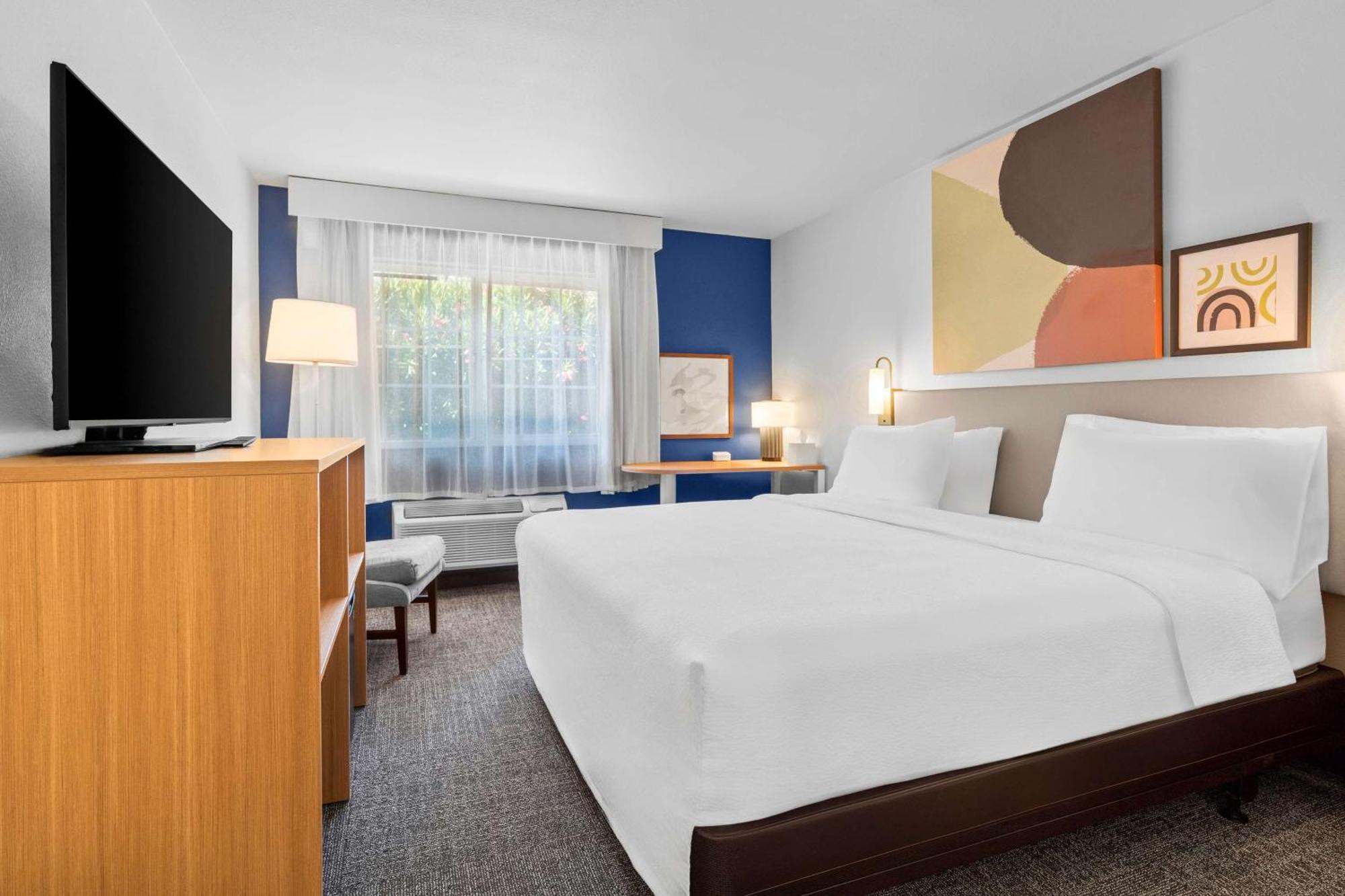 Spark By Hilton Modesto Exterior photo