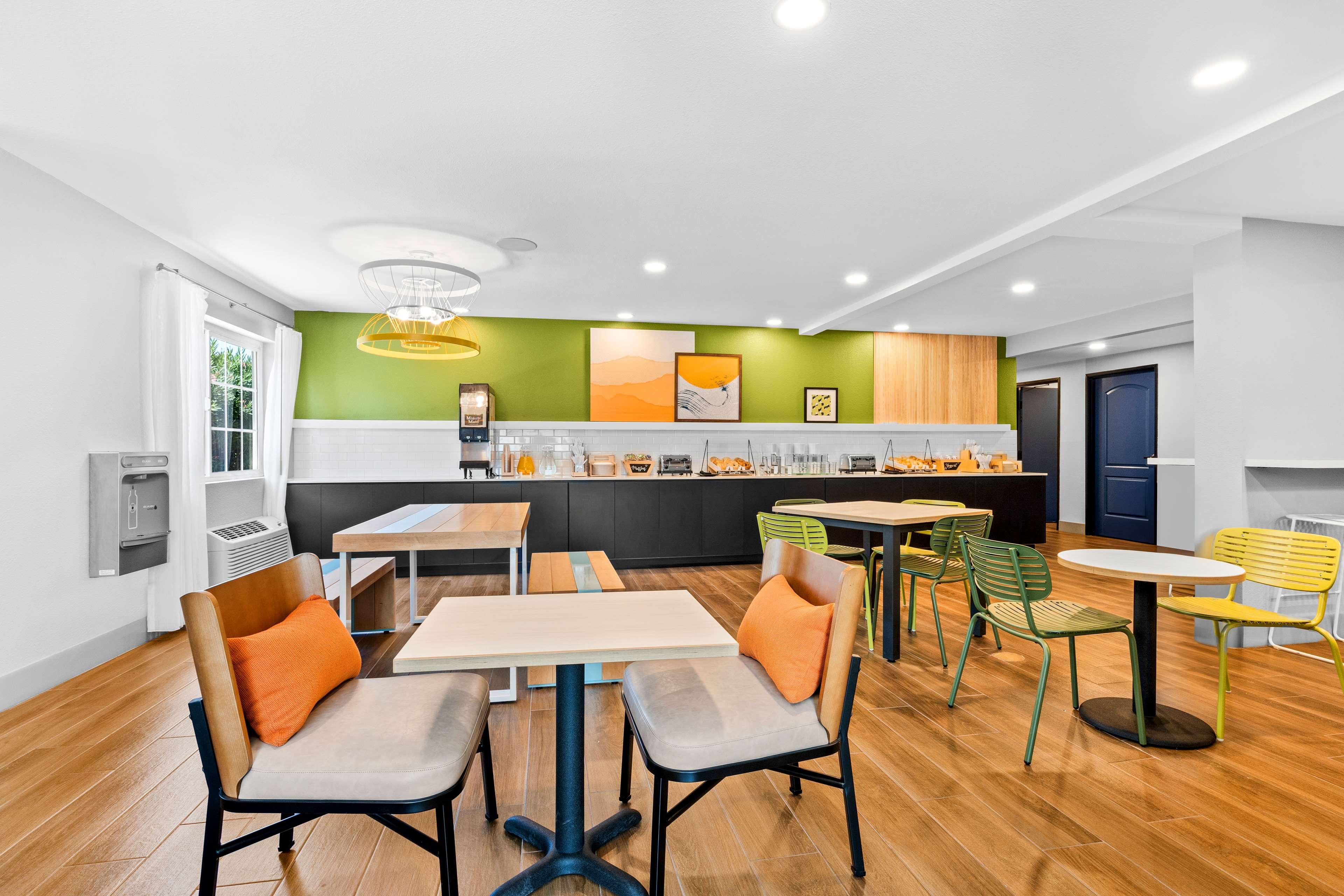 Spark By Hilton Modesto Exterior photo