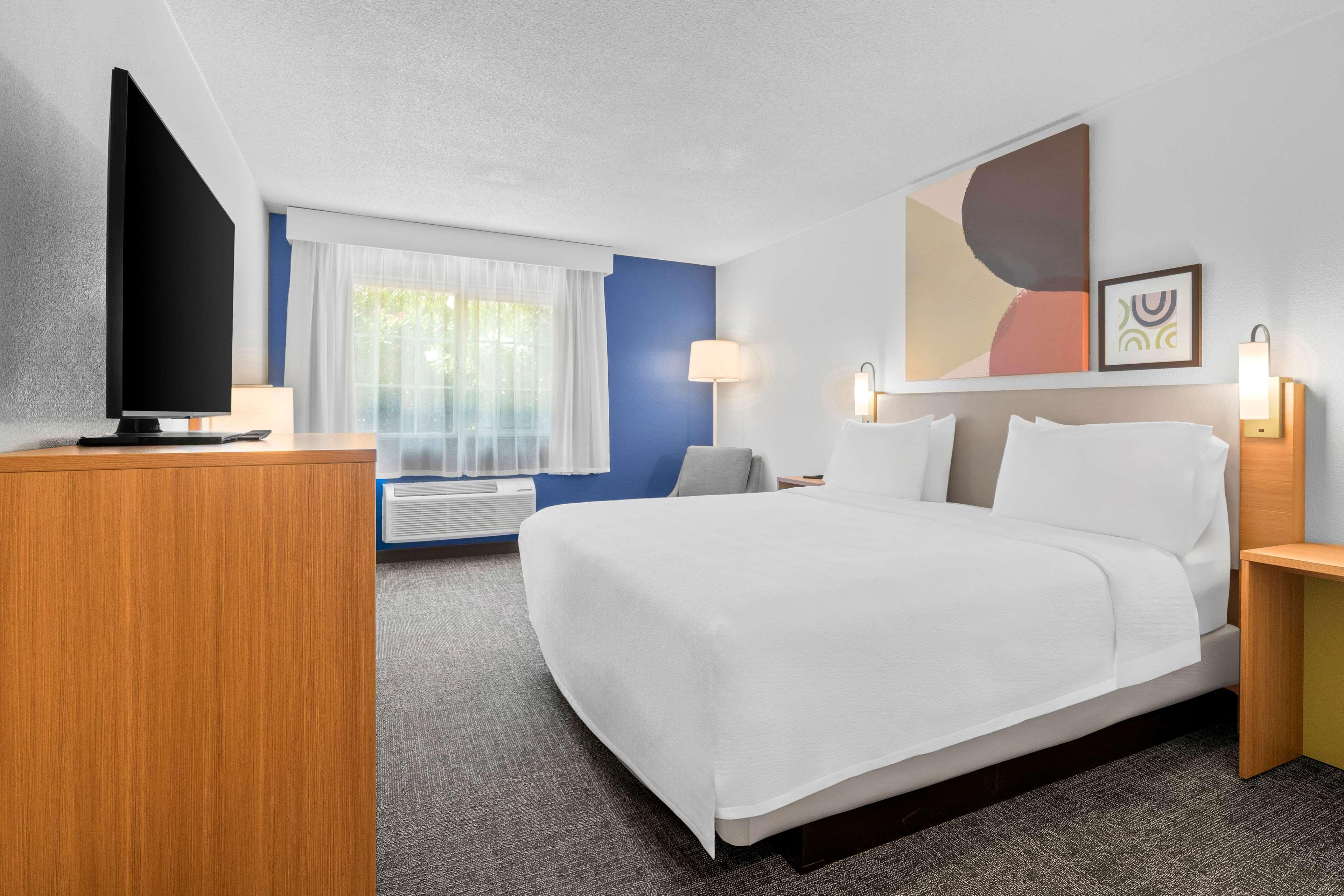Spark By Hilton Modesto Exterior photo